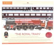 MODEL RAILWAY - HORNBY OO GAUGE ROYAL TRAIN SET
