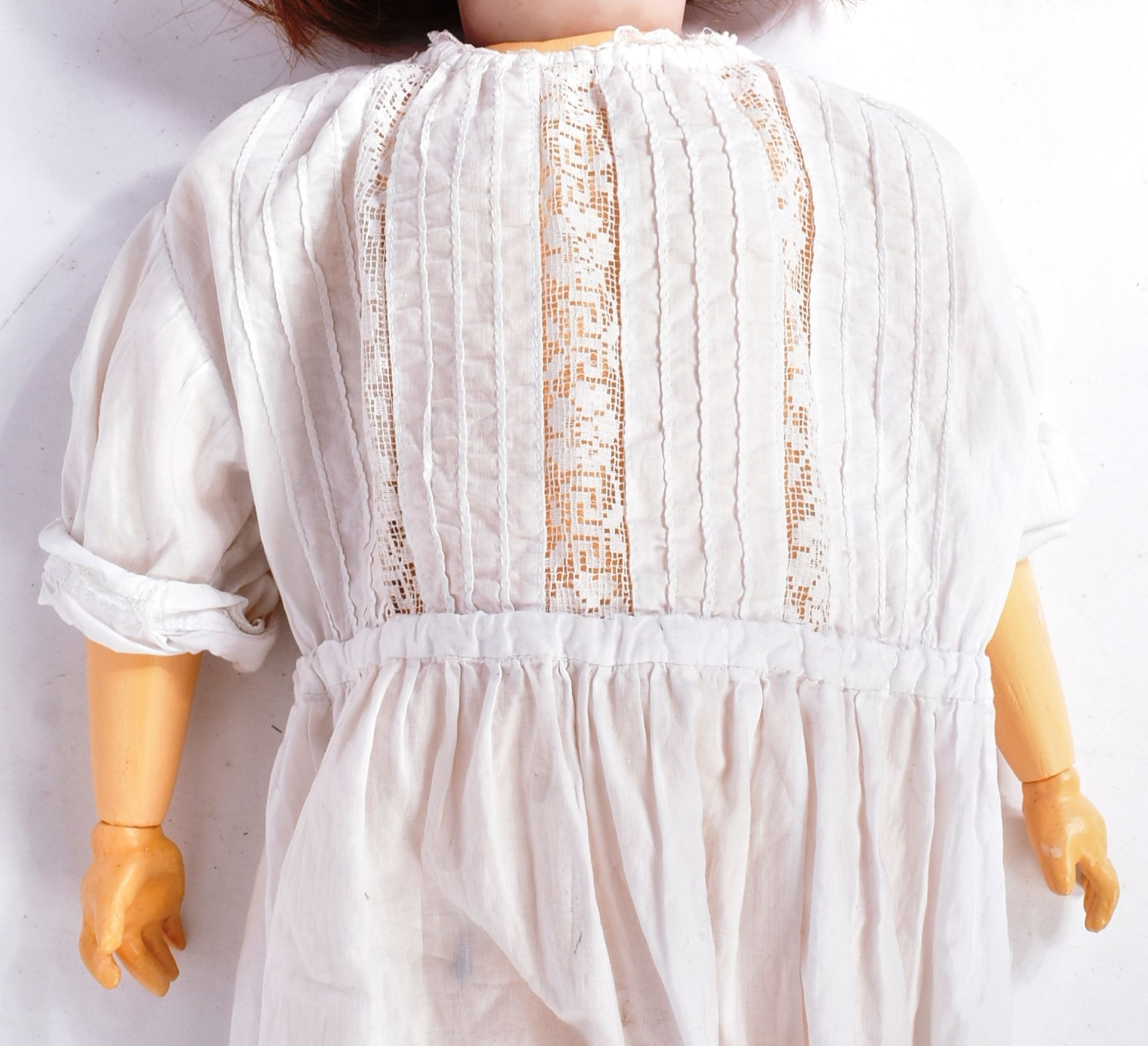 EARLY 20TH CENTURY GERMAN KAMMER & REINHARDT BISQUE HEADED DOLL - Image 3 of 5