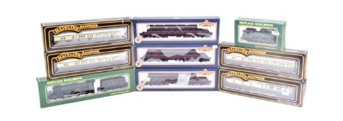 MODEL RAILWAY - X2 LOCOMOTIVES & ASSORTED CARRIAGES