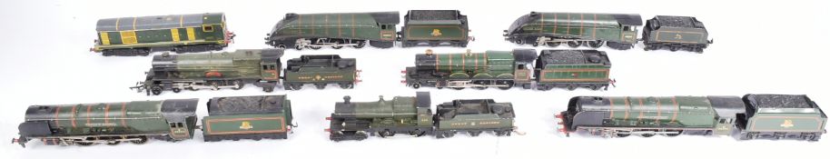 COLLECTION OF ASSORTED HORNBY OO GAUGE MODEL RAILWAY LOCOMOTIVE