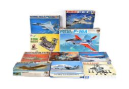 COLLECTION OF ASSORTED MODEL KITS OF AIRCRAFT INTEREST