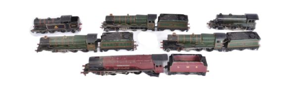 COLLECTION OF ASSORTED HORNBY DUBLO MODEL RAILWAY TRAINSET LOCOMOTIVE ENGINES
