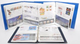 COLLECTION OF FIRST DAY COVERS & PRESENTATION STAMPS UK