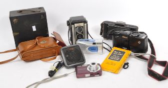 COLLECTION OF VINTAGE 20TH CENTURY CAMERAS