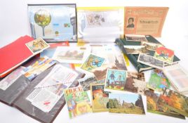 COLLECTION OF MID CENTURY STAMPS / AIRMAIL / POSTCARDS
