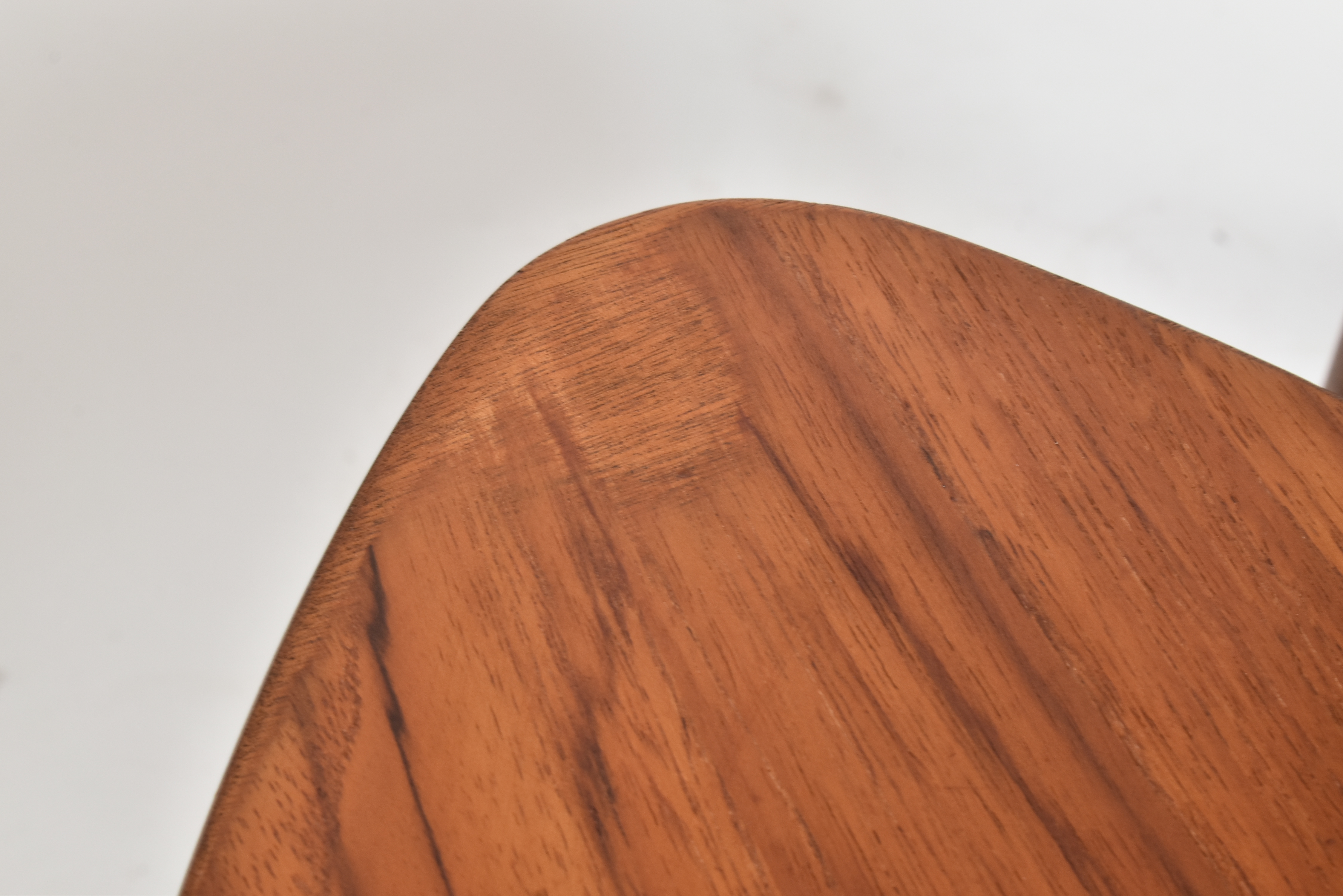 NATHAN - CIRCLES TEAK TRINITY NEST / COFFEE TABLE - Image 6 of 11