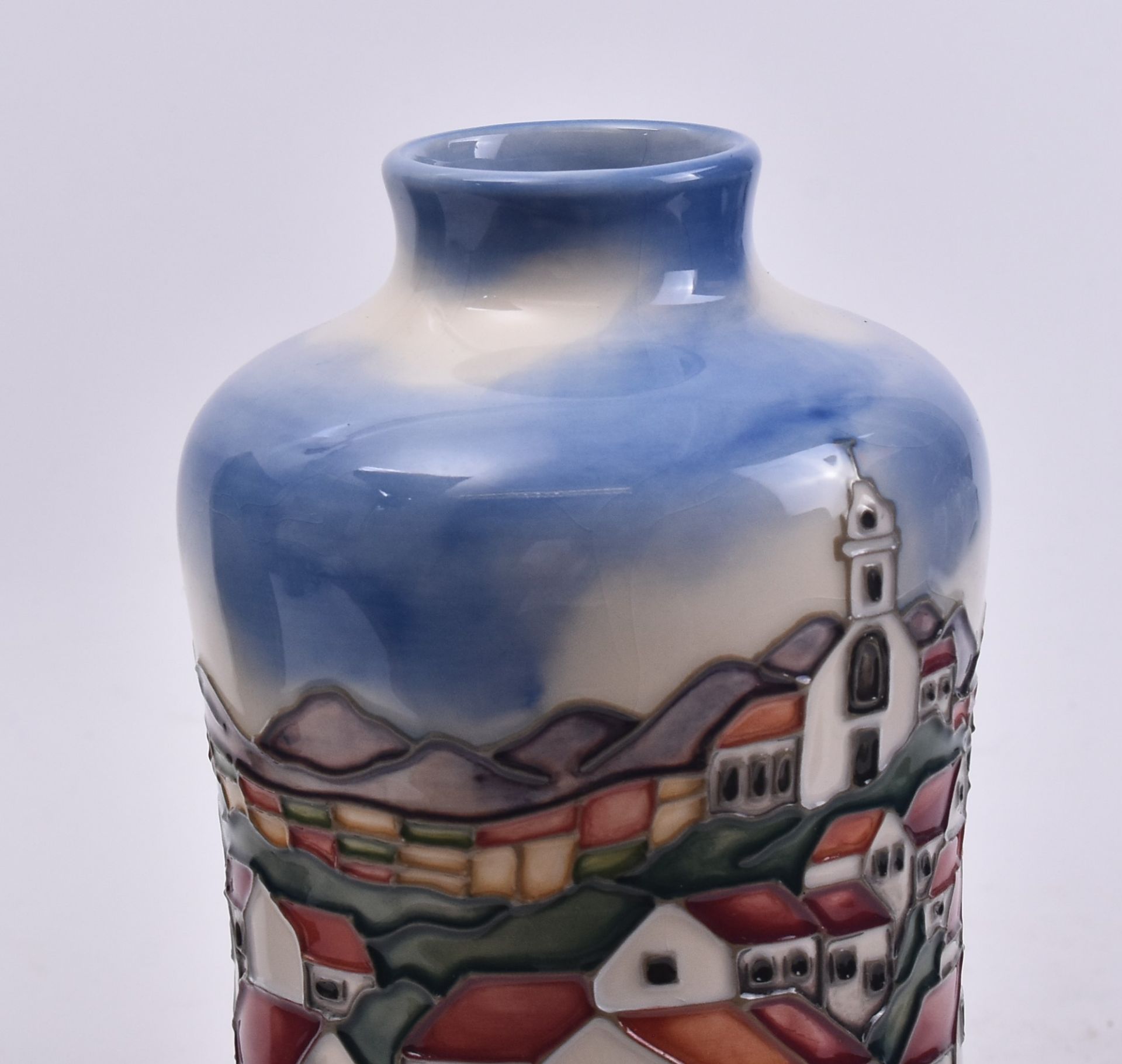 MOORCROFT POTTERY - ANDALUSIA - 1998 B. A. WILKES VASE - Image 3 of 5