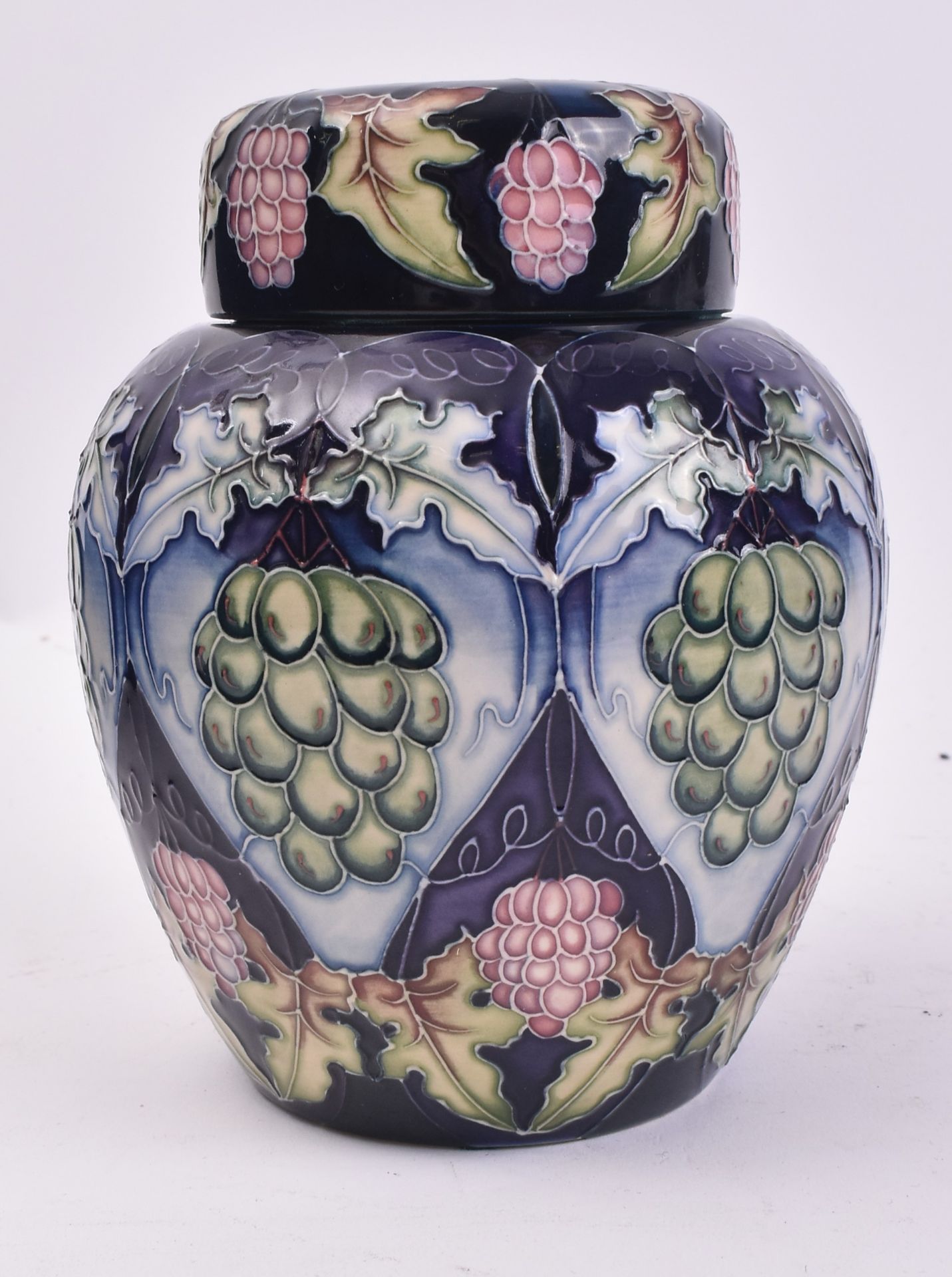 MOORCROFT POTTERY - SONOMA - 2003 RACHEL BISHOP GINGER JAR - Image 2 of 6