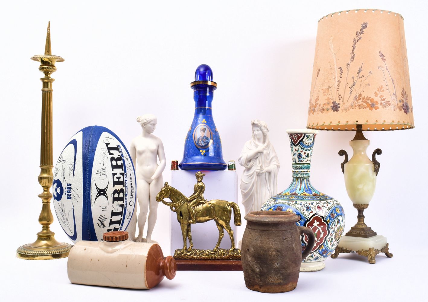 Collectables & Antiques: Philately, Porcelain & Phones