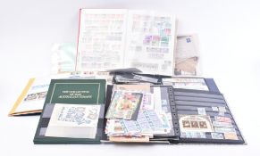 LARGE COLLECTION OF 20TH CENTURY FOREIGN STAMPS & COVERS