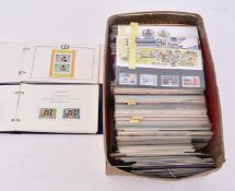COLLECTION OF LATE 20TH CENTURY ROYAL MAIL MINT STAMPS