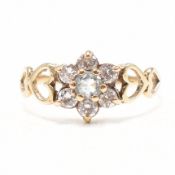 HALLMARKED 9CT GOLD & CUBIC ZIRCONIA CLUSTER RING