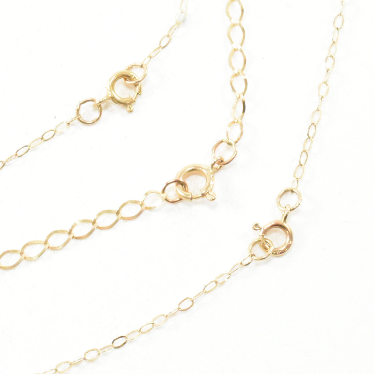 THREE 9CT GOLD CHAIN NECKLACES - Image 4 of 4