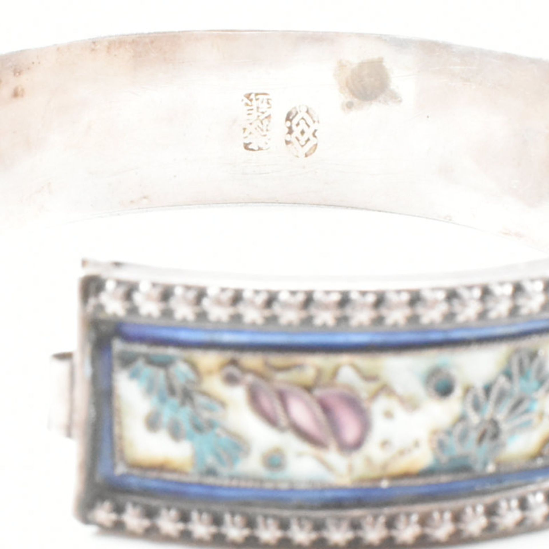 VINTAGE SILVER & ENAMEL FILIGREE CLOISONNE BANGLE BRACELET - Image 9 of 11