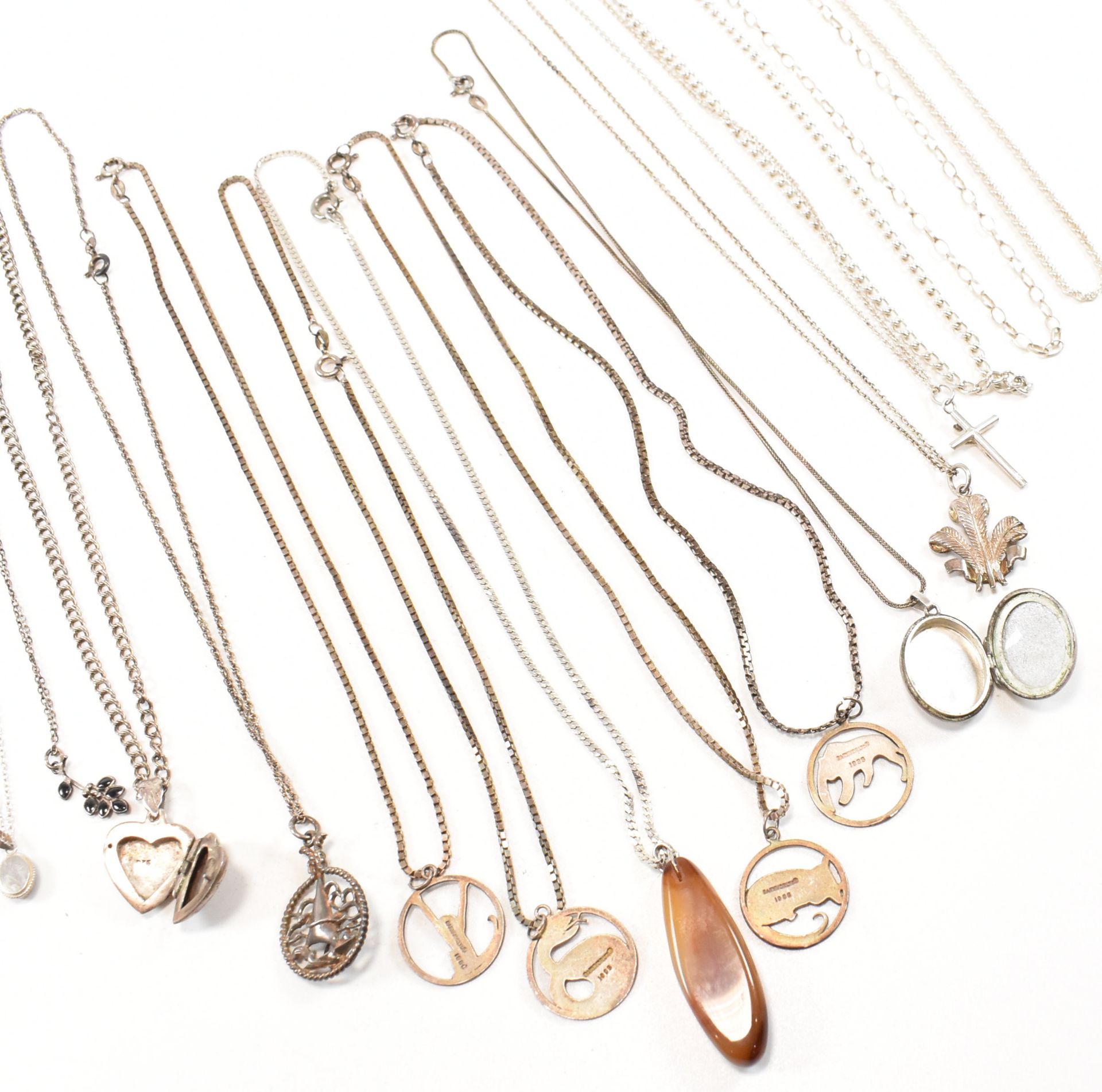COLLECTION OF SILVER & WHITE METAL PENDANT NECKLACES - Image 11 of 12