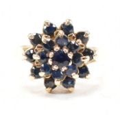 VINTAGE 9CT GOLD & SAPPHIRE CLUSTER RING