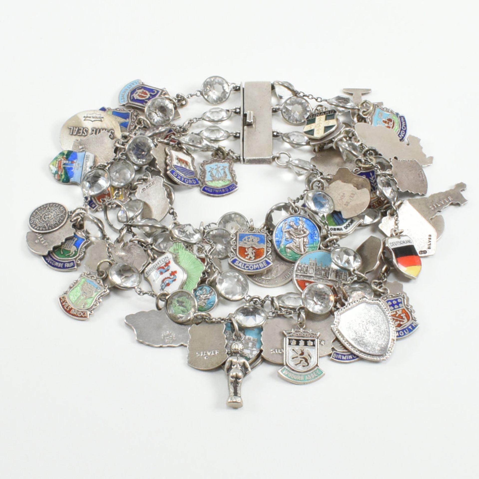 VINTAGE SILVER & WHITE METAL TOWN COUNTRY CHARM BRACELET - Image 11 of 13