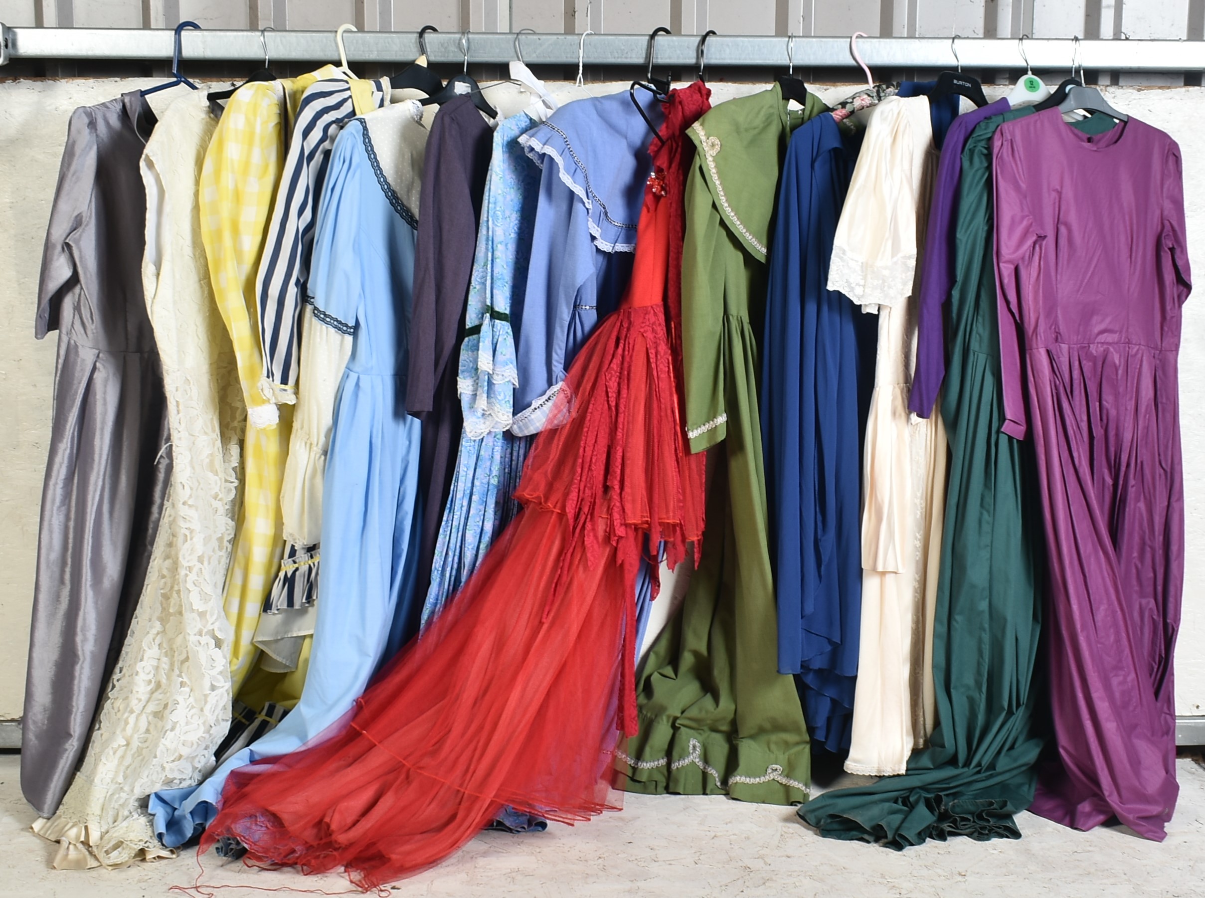 COLLECTION OF VINTAGE THEATRICAL STAGE SHOW DRESSES - Image 2 of 2