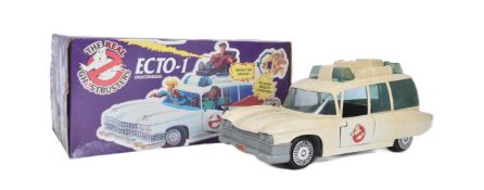 THE REAL GHOSTBUSTERS - VINTAGE ECTO 1 ACTION FIGURE PLAYSET
