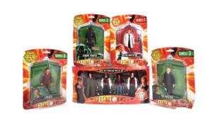 DOCTOR WHO - X5 CHARACTER OPTIONS DOCTOR WHO ACTION FIGURES