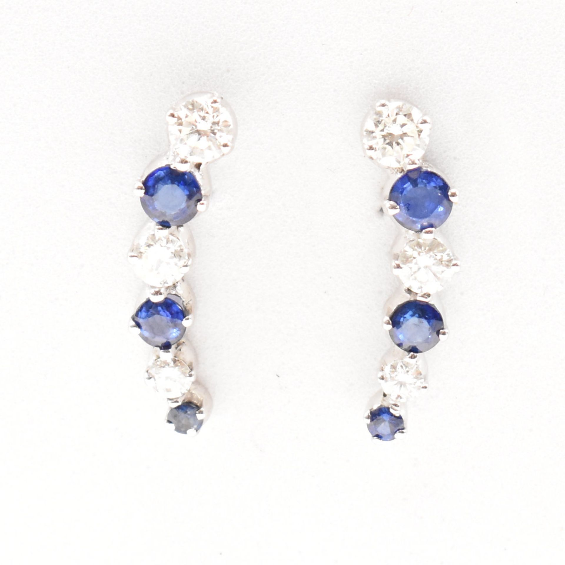 PAIR OF 14CT WHITE GOLD SAPPHIRE & DIAMOND EARRINGS - Image 3 of 8