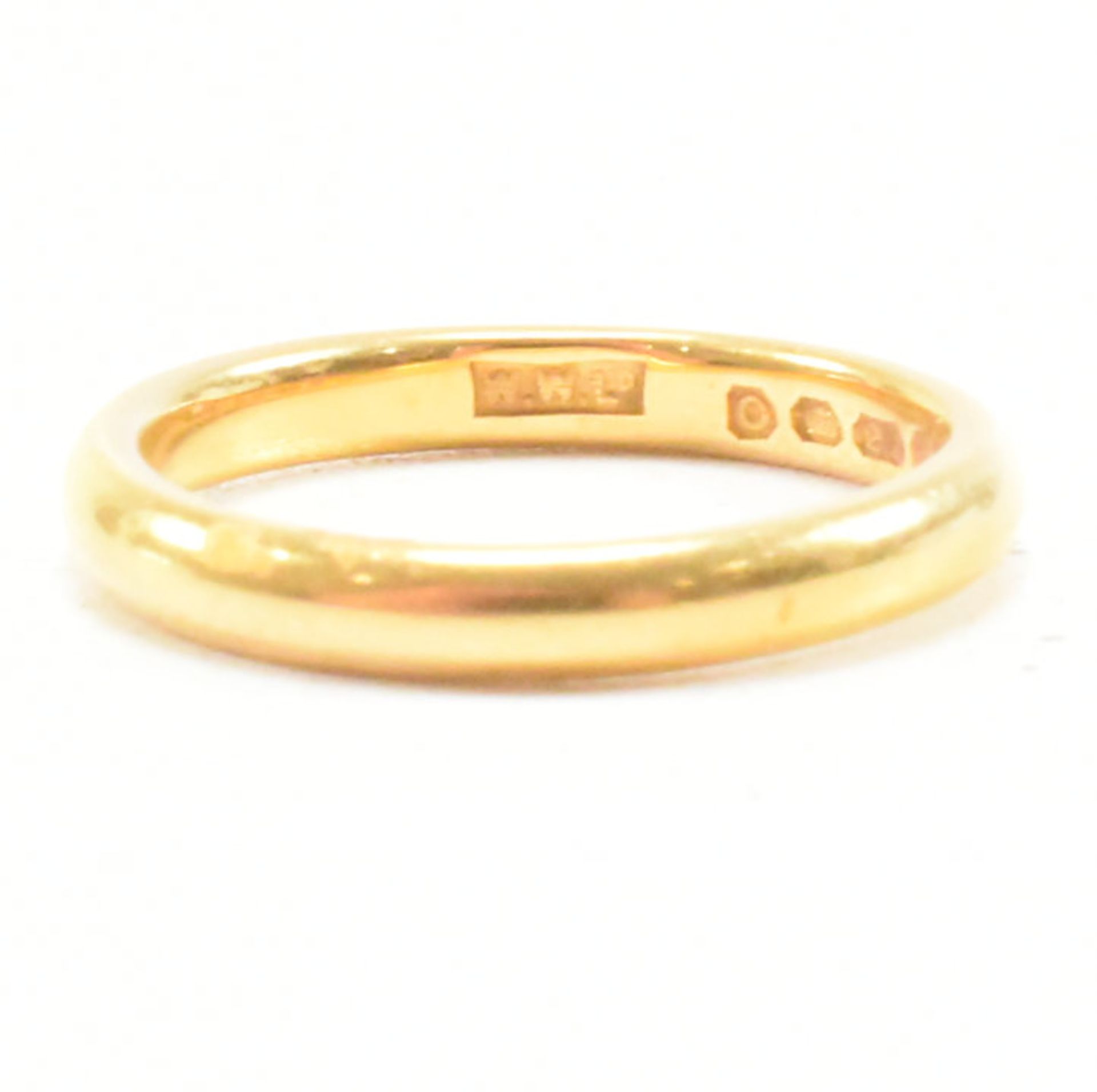 HALLMARKED 22CT GOLD BAND RING - Image 5 of 8