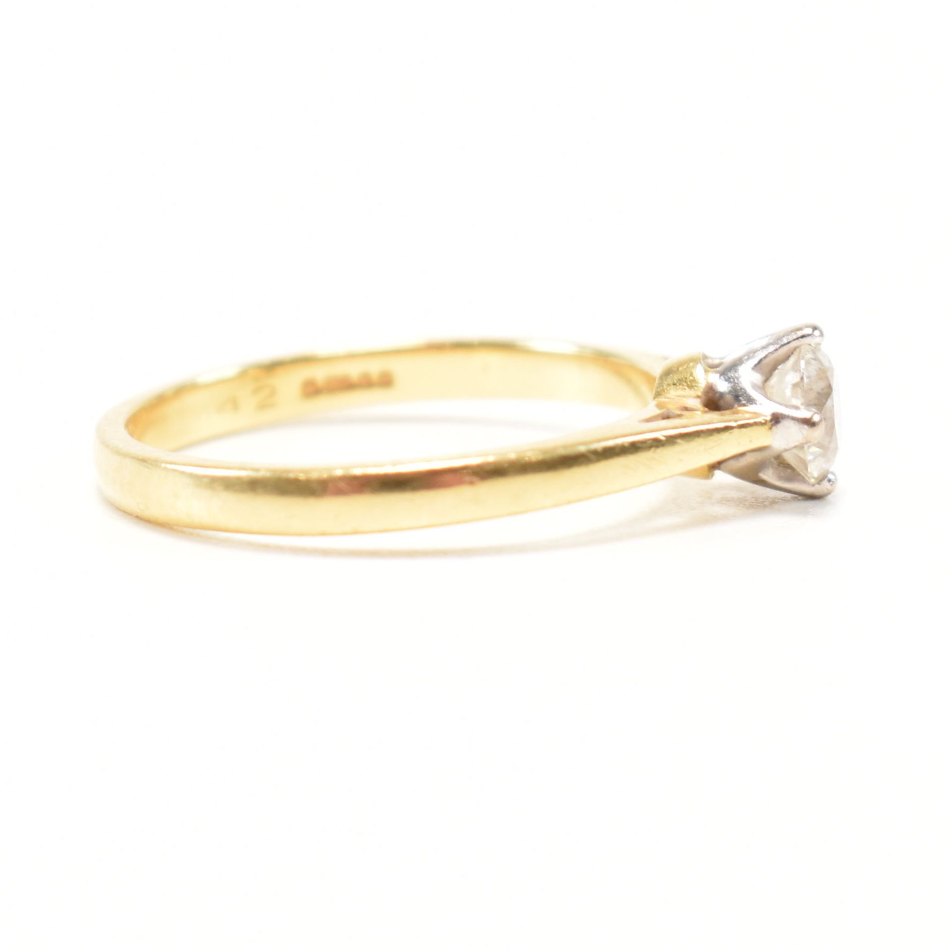 HALLMARKED 9CT GOLD & DIAMOND SOLITAIRE RING - Image 2 of 8