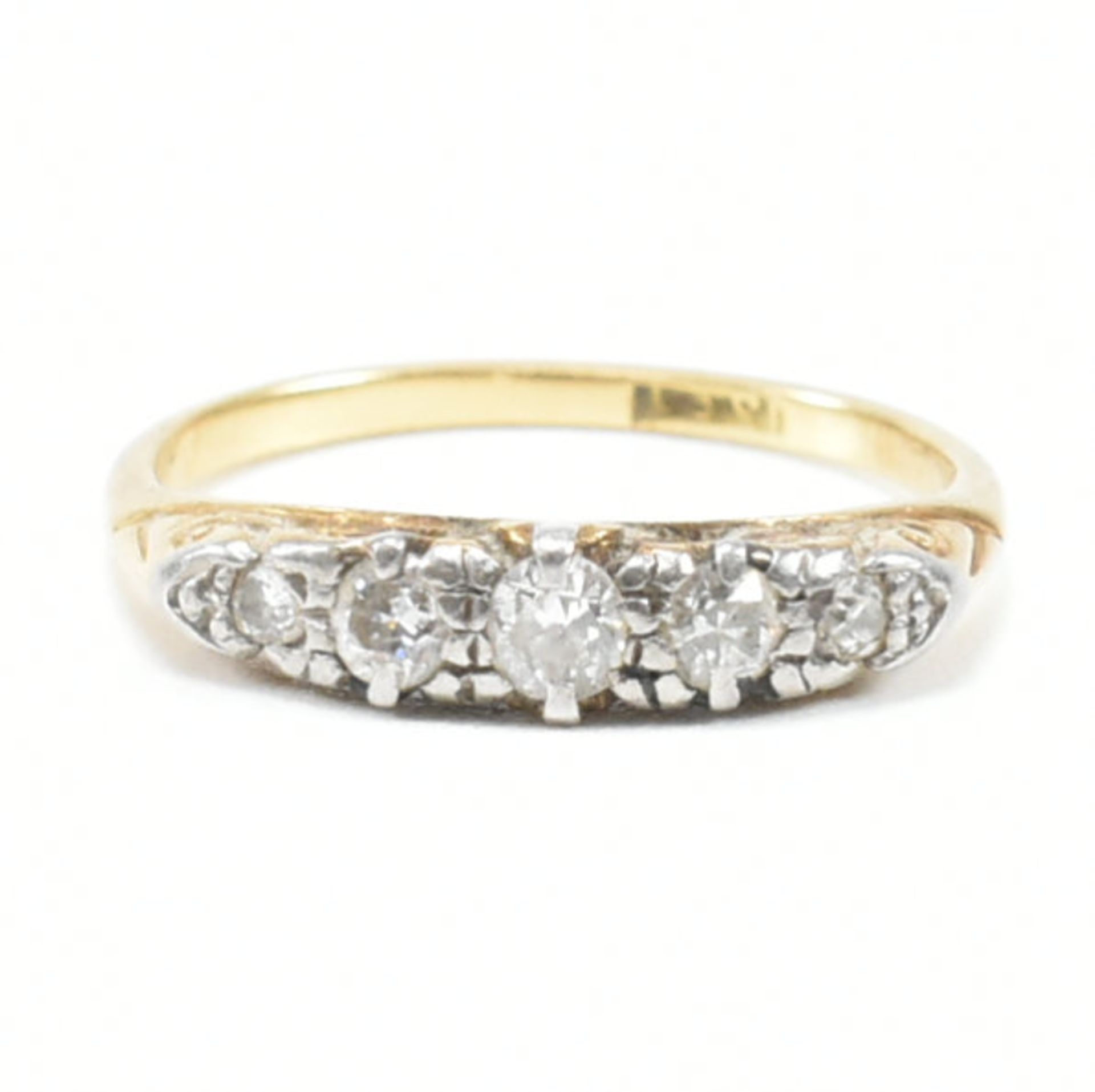 18CT GOLD & DIAMOND FIVE STONE RING - Image 12 of 12
