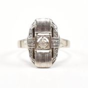 ART DECO WHITE GOLD & DIAMOND PLAQUE RING