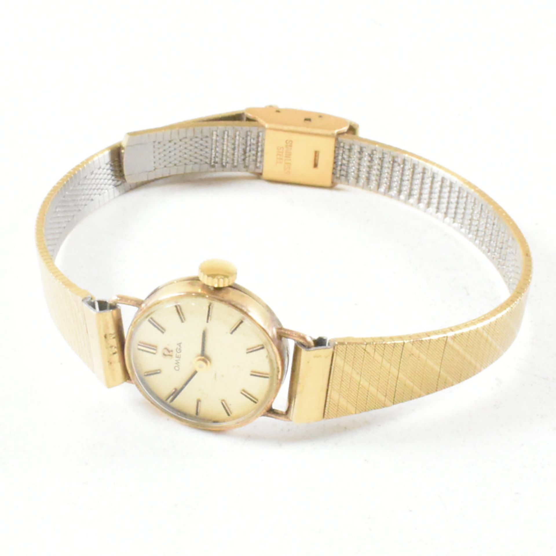 OMEGA HALLMARKED 9CT GOLD & STAINLESS STEEL COCKTAIL WATCH - Image 7 of 8