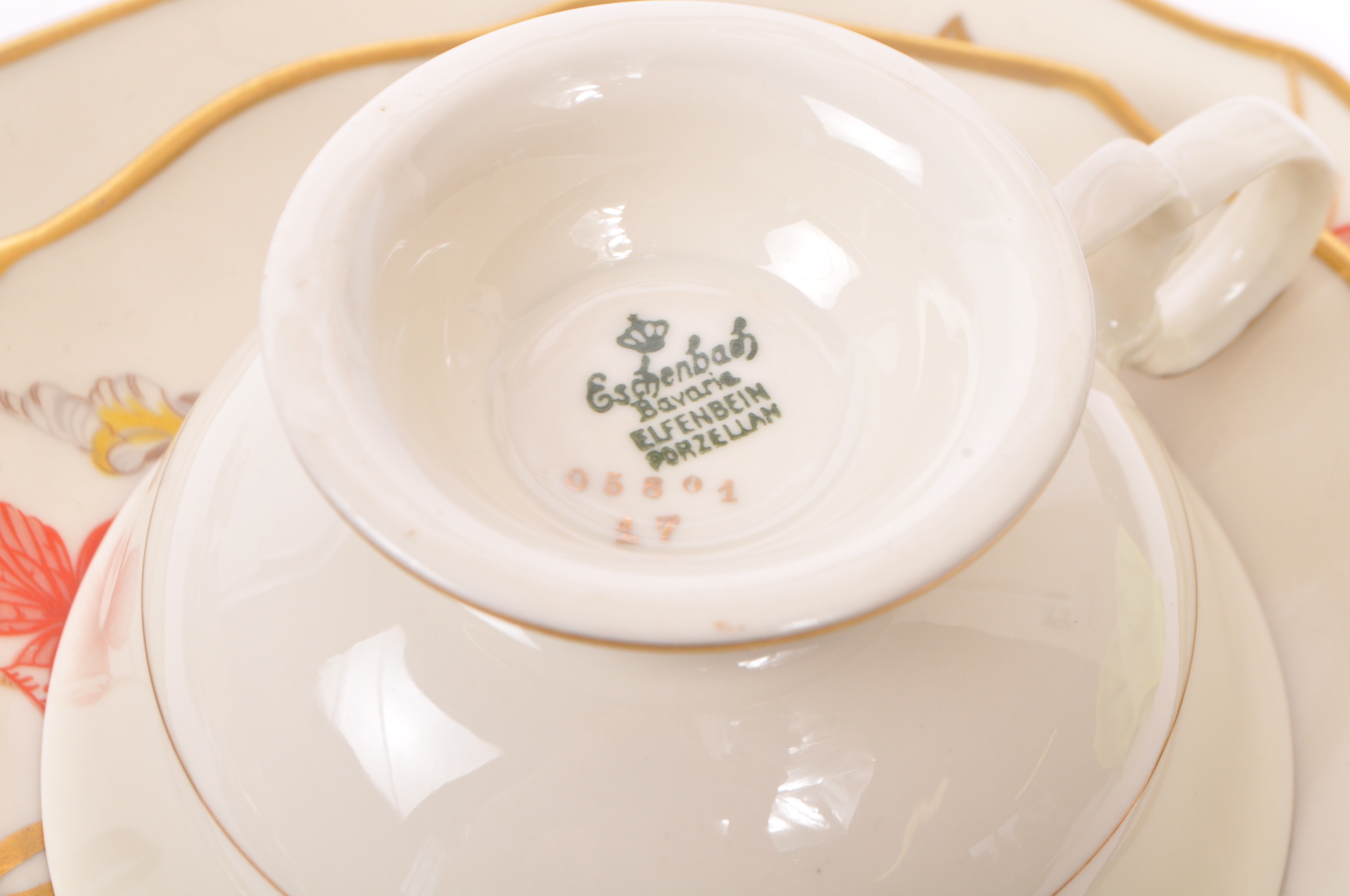 COLLECTION OF EARLY 20TH CENTURY BAVARIAN PORCELAIN TRIOS - Image 15 of 15