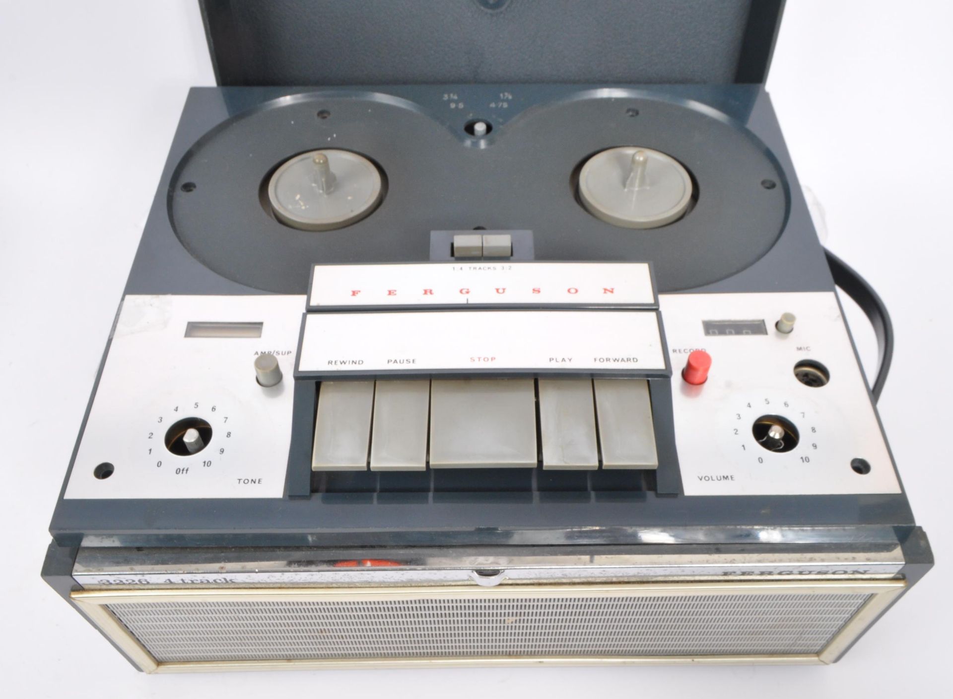 COLLECTION OF VINTAGE AUDIO PLAYERS & TAPE RECORDERS - Image 2 of 8