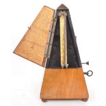 1950S MID CENTURY WALNUT VENEER CLOCKWORK METRONOME