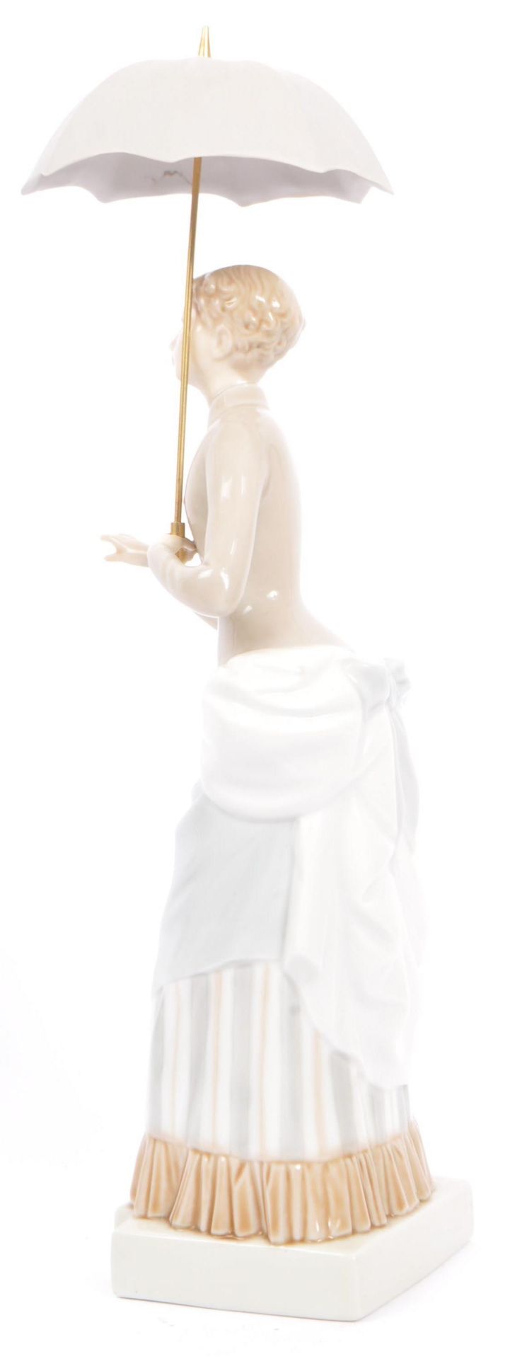 NAO FOR LLADRO - SPANISH PORCELAIN TABLEWARE FIGURES - Image 7 of 8