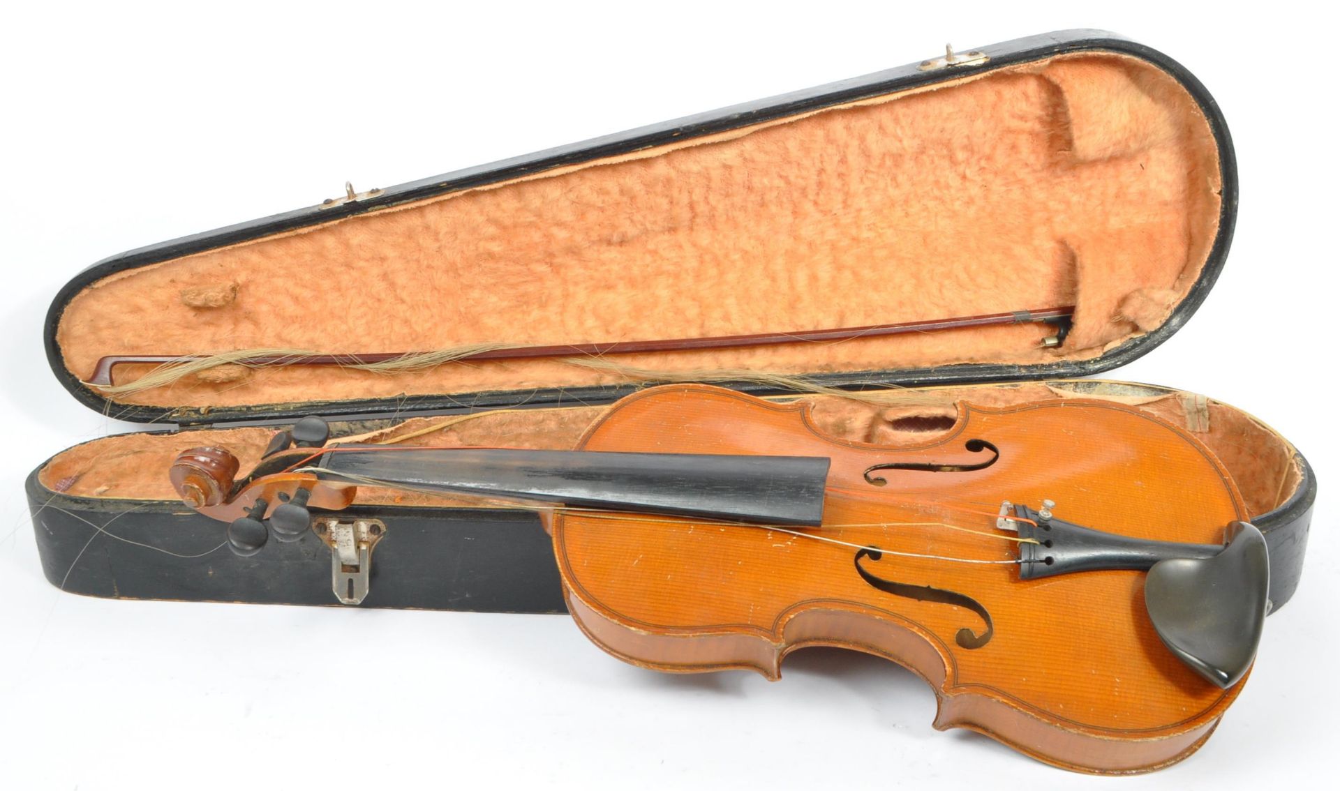 EARLY 20TH CENTURY GERMAN VIOLIN LABELLED D.R.G.M 728940
