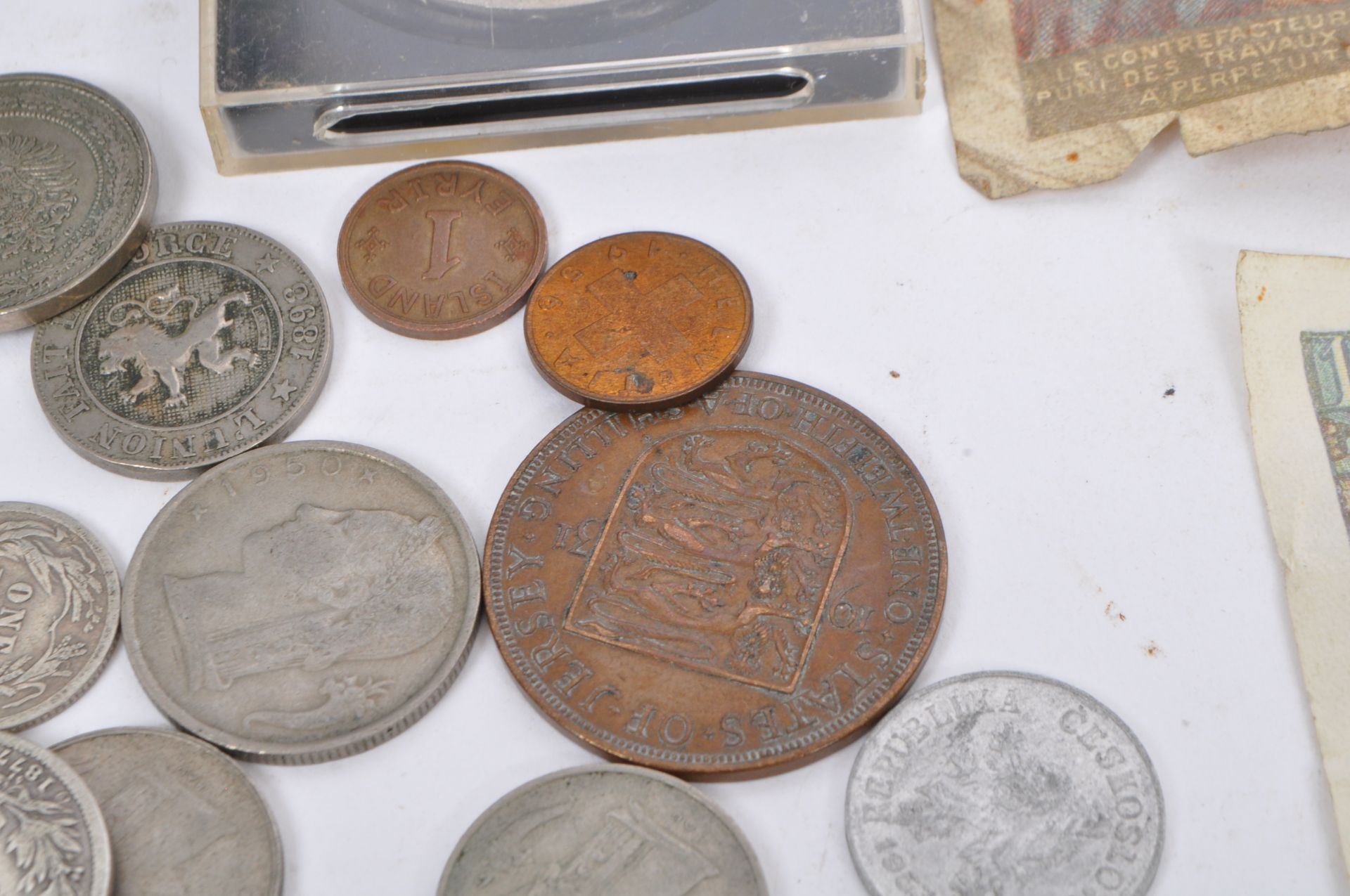 LARGE COLLECTION OF 19TH CENTURY & LATER UK & FOREIGN COINS - Image 7 of 15