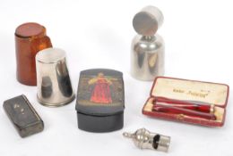 A COLLECTION OF EARLY TO LATE 20TH CENTURY COLLECTABLES CURIOS