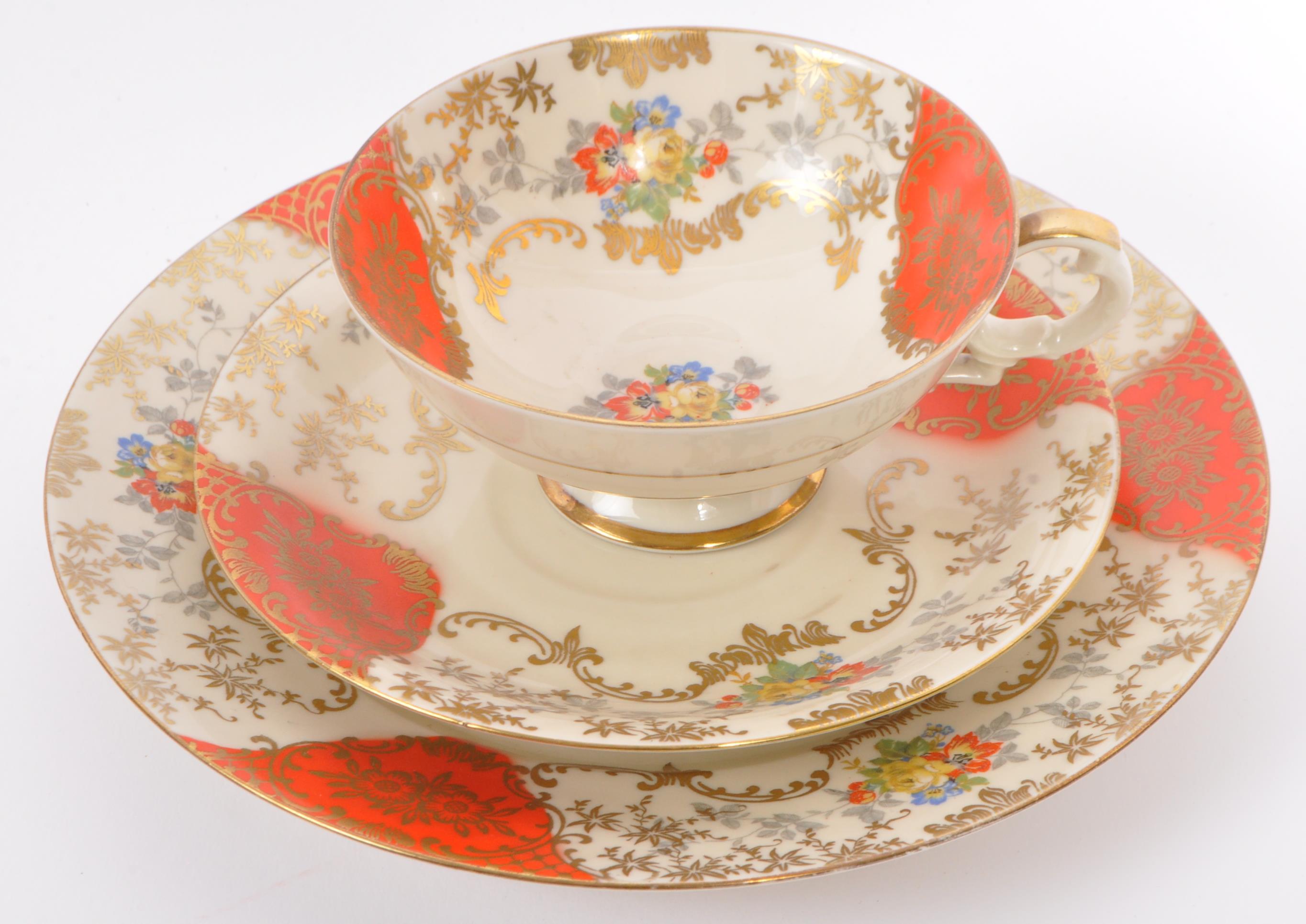 COLLECTION OF EARLY 20TH CENTURY BAVARIAN PORCELAIN TRIOS - Image 6 of 15