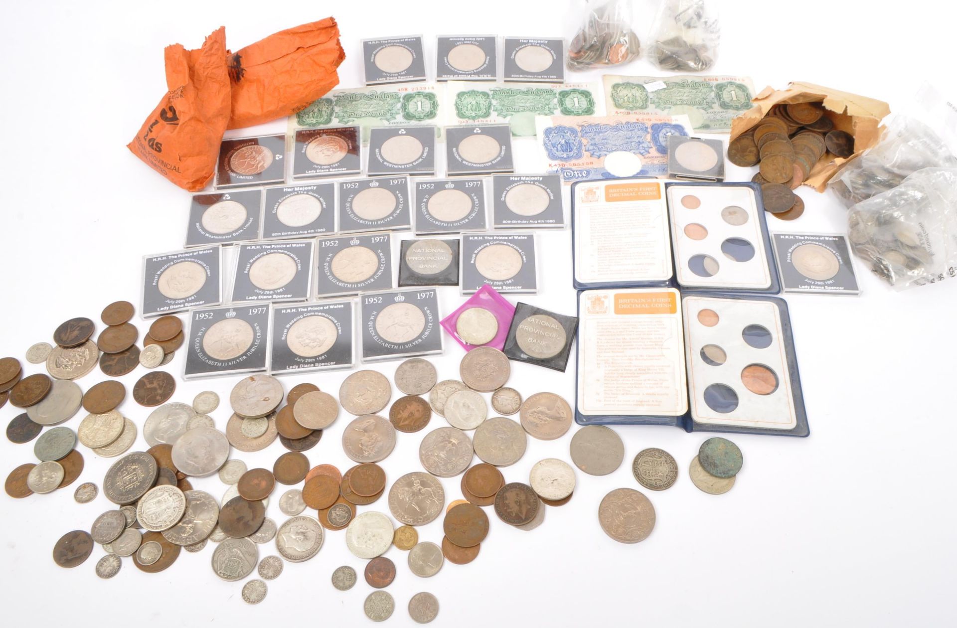 LARGE COLLECTION OF VICTORIAN & LATER COINS - SILVER CONTENT