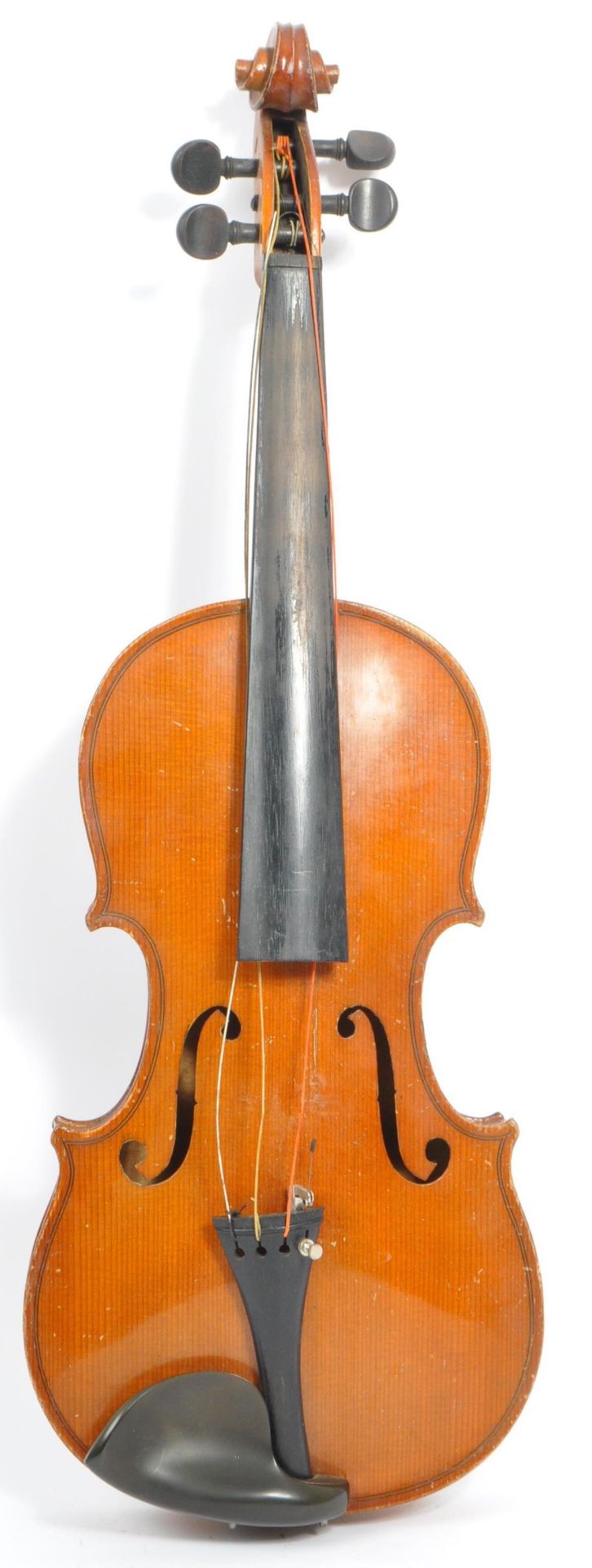 EARLY 20TH CENTURY GERMAN VIOLIN LABELLED D.R.G.M 728940 - Image 2 of 10