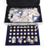 LARGE COLLECTION OF UK ONE POUND CROWN & FIFTY PENCE COINS