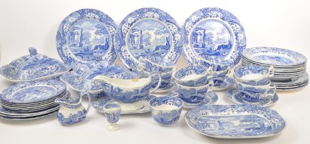 20TH CENTURY SPODE ITALIAN EARTHENWARE DINNER SERVICE