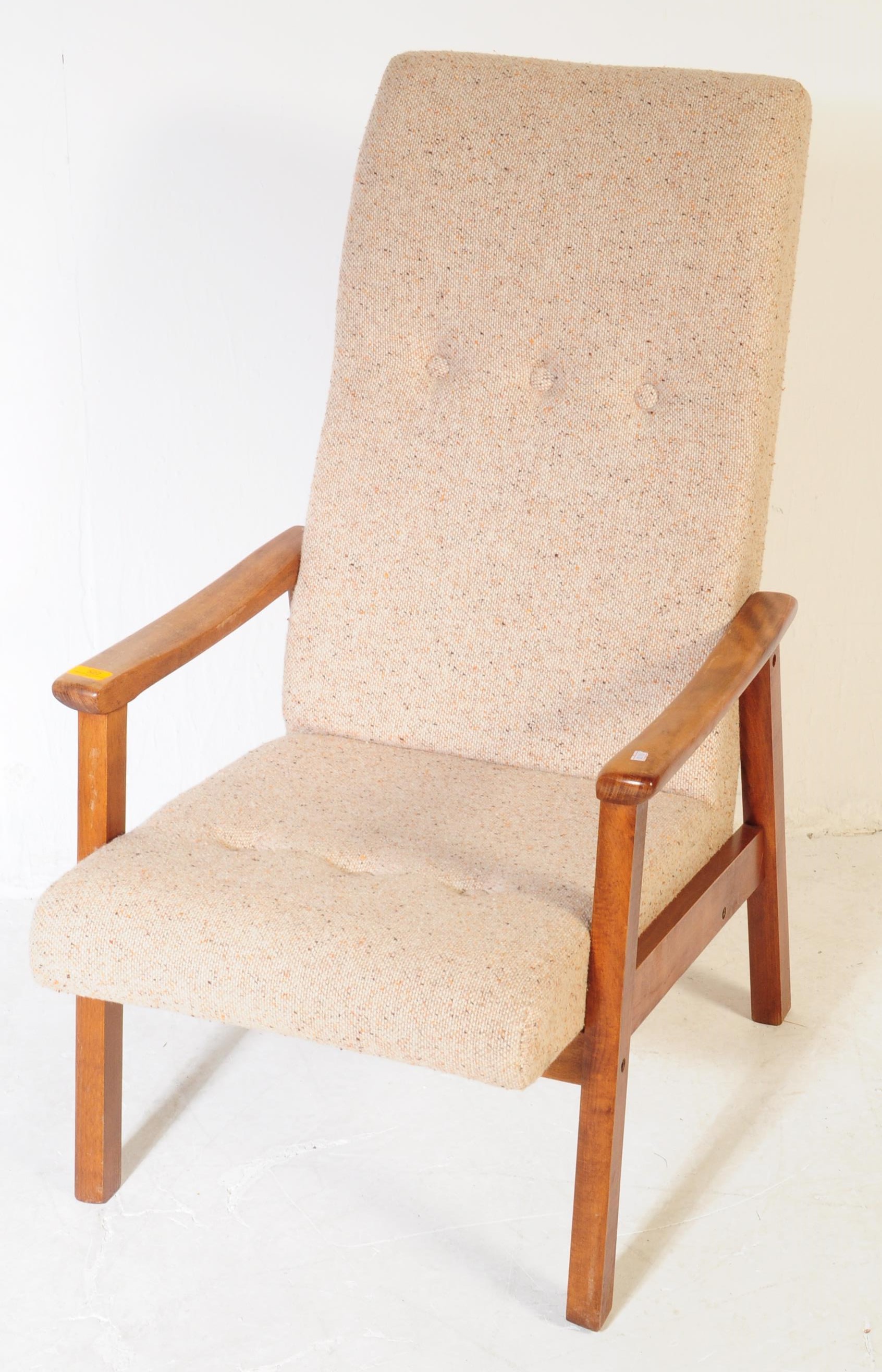 MID 20TH CENTURY TEAK WOOD BEIGE FABRIC ARMCHAIR - Image 2 of 6