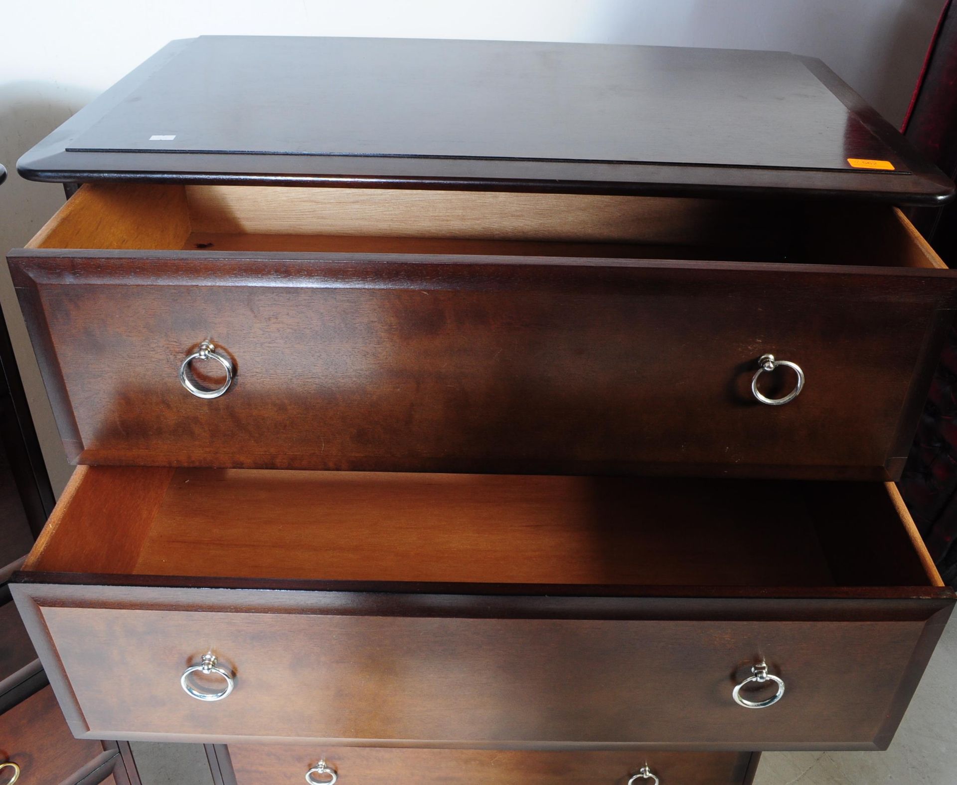 STAG FURNITURE - MINSTREL - PAIR CHEST OF DRAWERS - Image 6 of 10