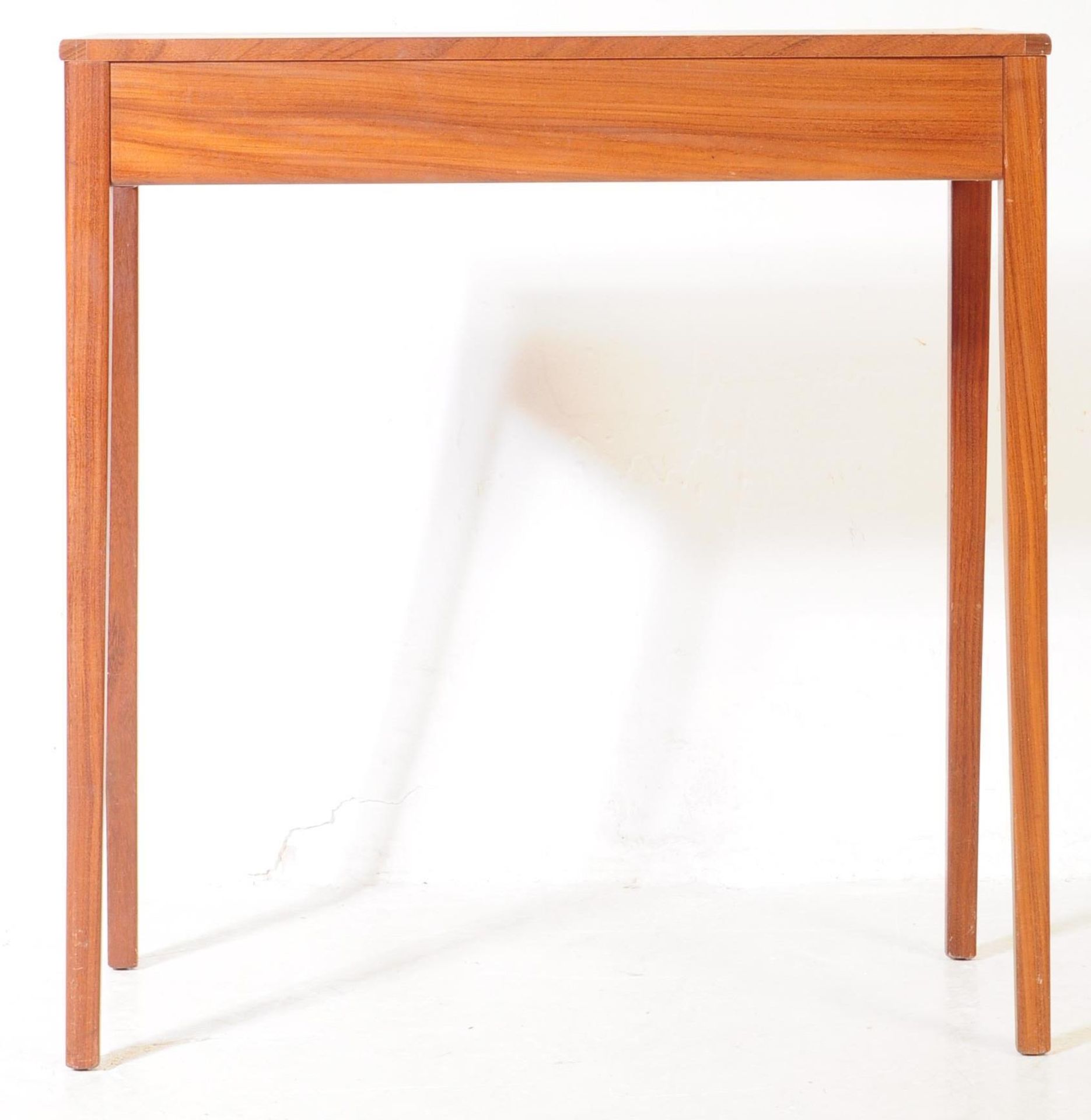 RETRO MID 20TH CENTURY TEAK WRITING DESK - Bild 5 aus 5