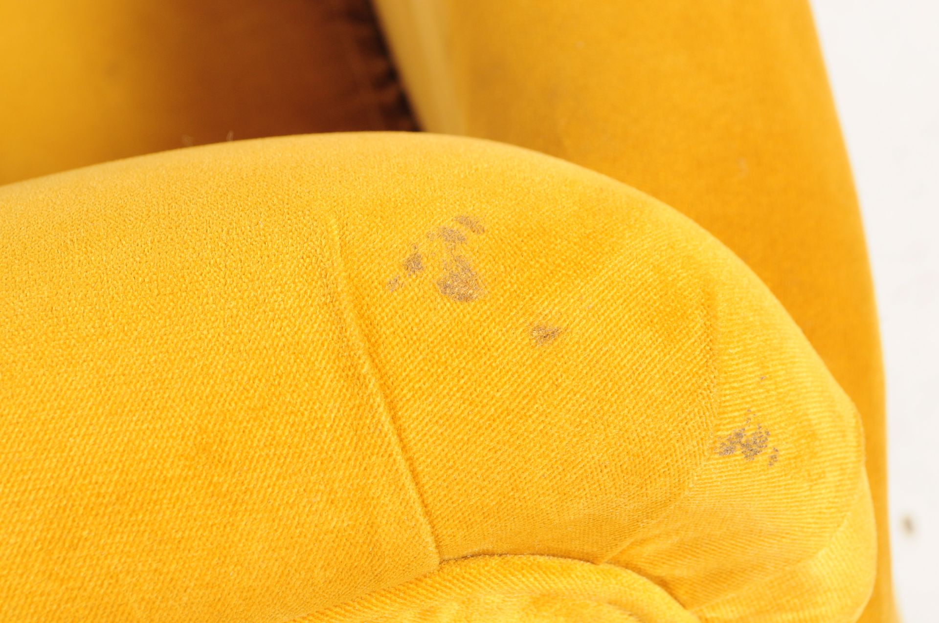 CONTEMPORARY MUSTARD YELLOW TWO SEATER SOFA - Image 6 of 6