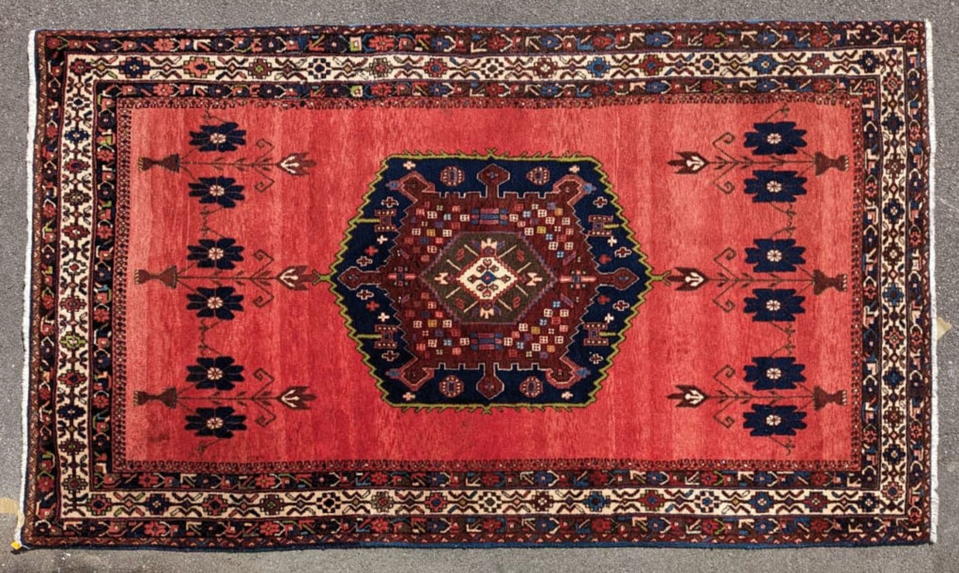 PERSIAN ISLAMIC CARPET FLOOR RUG - VINTAGE MID 20TH CENTURY