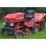 RED WESTWOOD S1300 RIDE ON LAWN MOWER