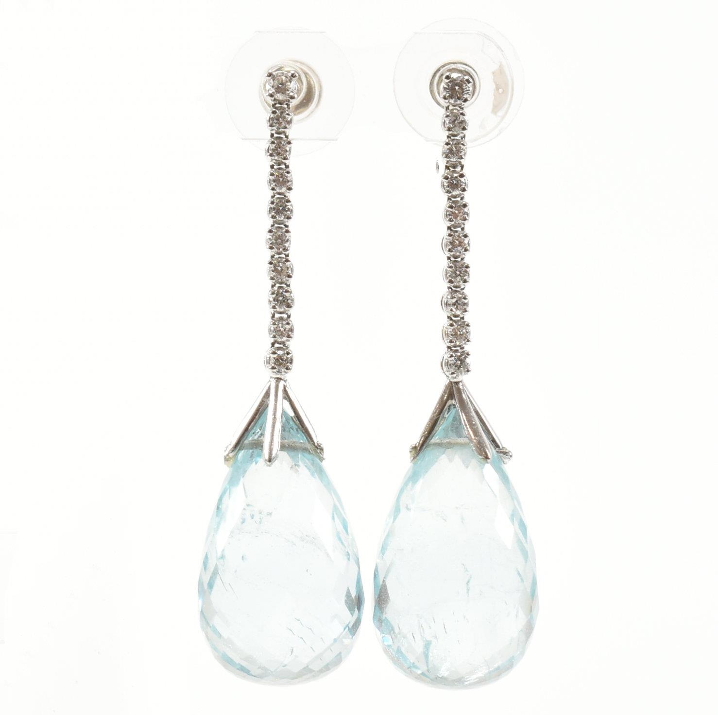 PAIR OF 18CT GOLD AQUAMARINE & DIAMOND PENDANT EARRINGS - Image 3 of 8