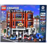 LEGO SET - CREATOR - 10264 - CORNER GARAGE